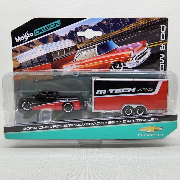 DIECAST 2004 CHEVROLET SILVERADO SS / CAR TRAILER MAISTO 1:64 TOW & GO
