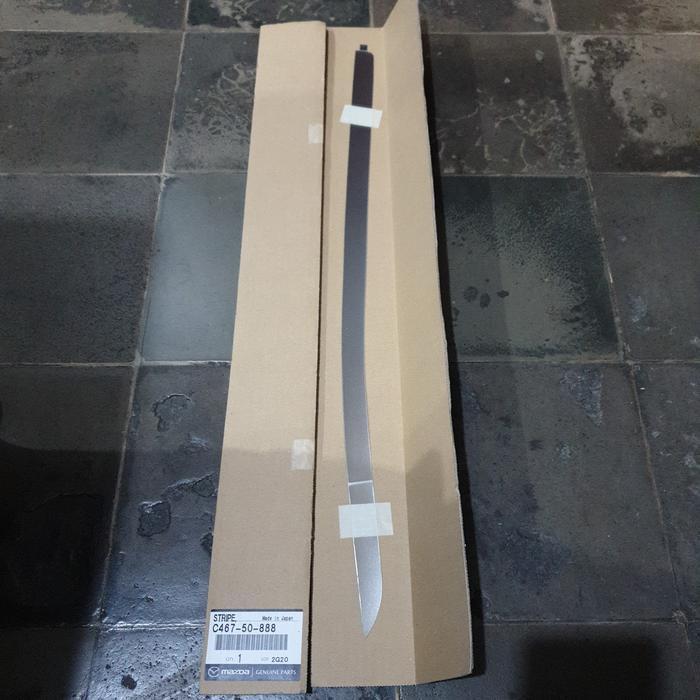 New List Stiker Bumper Belakang Kiri Mazda Biante Skyactive C46750888 Tim Kj135