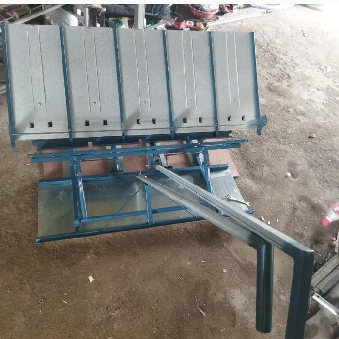 alat tanam padi transplanter manual