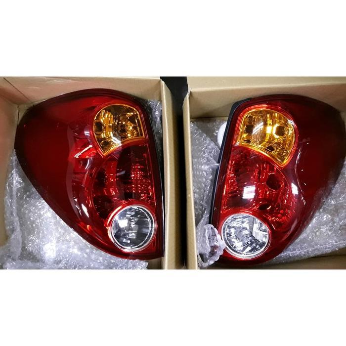 Lampu Belakang Strada Triton