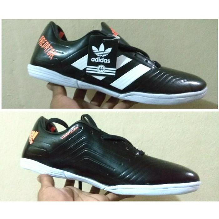 League - sepatu futsal jumbo size 44-45