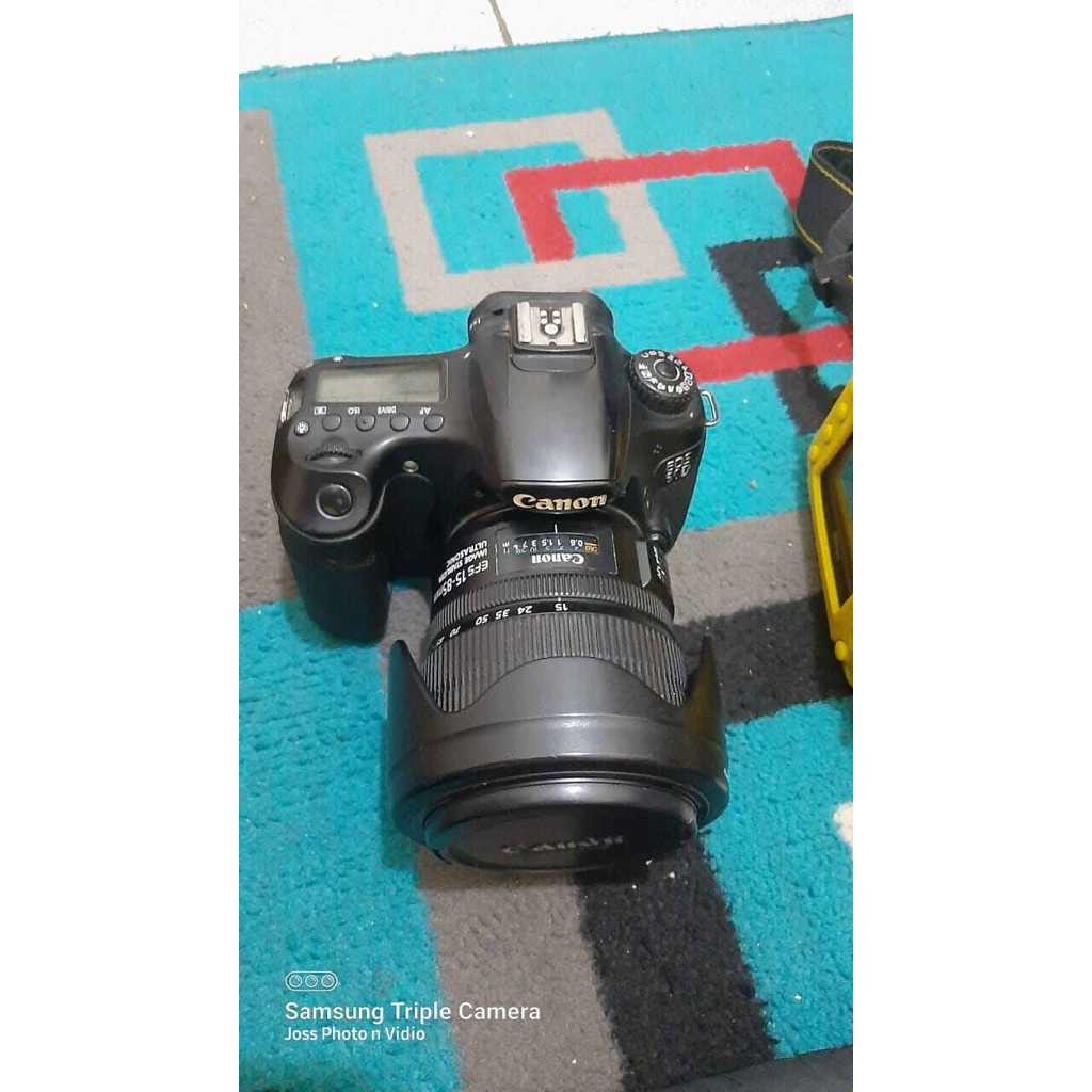 CANON 60D SECOND LIKE NEW