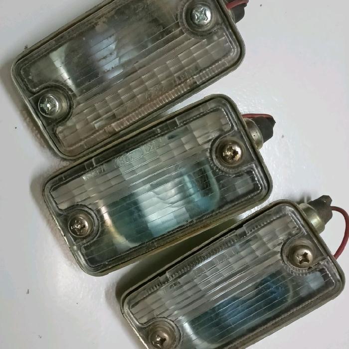 Lampu Mundur Atret Daihatsu Taft Kotak Kebo F50 S38 Zebra S88 S89 Ori Original Iki Japan