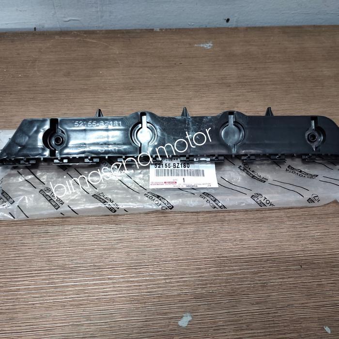 BREKET BUMPER BELAKANG KANAN CALYA SIGRA