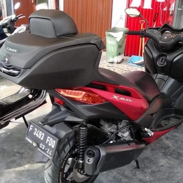 Top Box Yamaha XMAX old 2017-2022 By Tons Motor