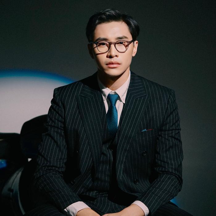 Hsf X Ravespa V90 Clip On Crystal