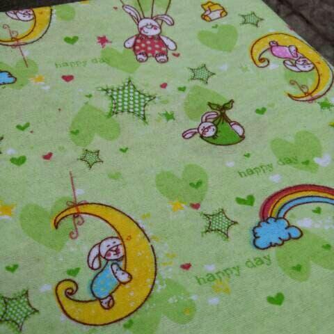 BAHAN KAIN FLANEL GULUNGAN / KAIN BEDONGAN TATAKAN BEDONG BAYI (YARD)