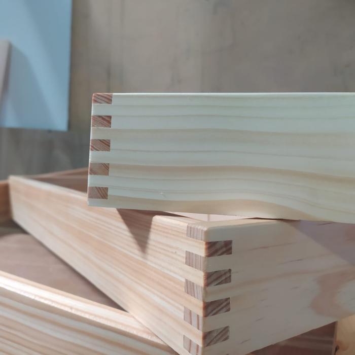 RAK HOTWHEELS ISI 50 KAYU COVER ACRYLIK