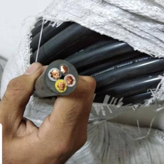 Kabel Listrik Serabut NYYHY 4 x 10mm 4x10 Eterna Per Meter
