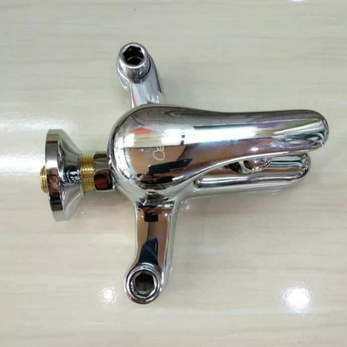 Kran Bathub Instalasi Luar/Kran Mixer Tanpa Bobok Dinding/Keran Cello