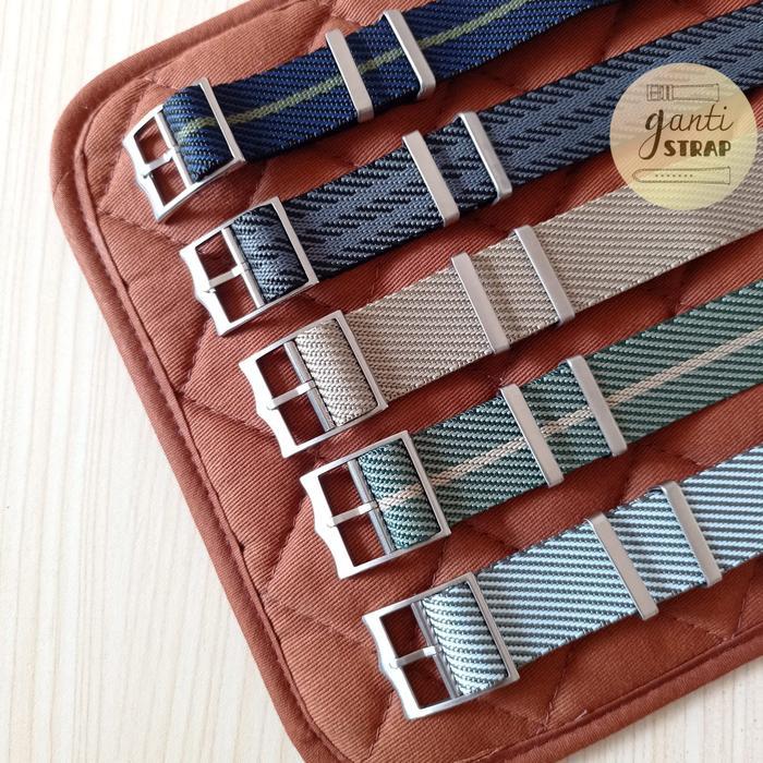 WOVEN NATO STRAP / TWILL NYLON STRAP TUDOR STYLE SILVER BUCKLE