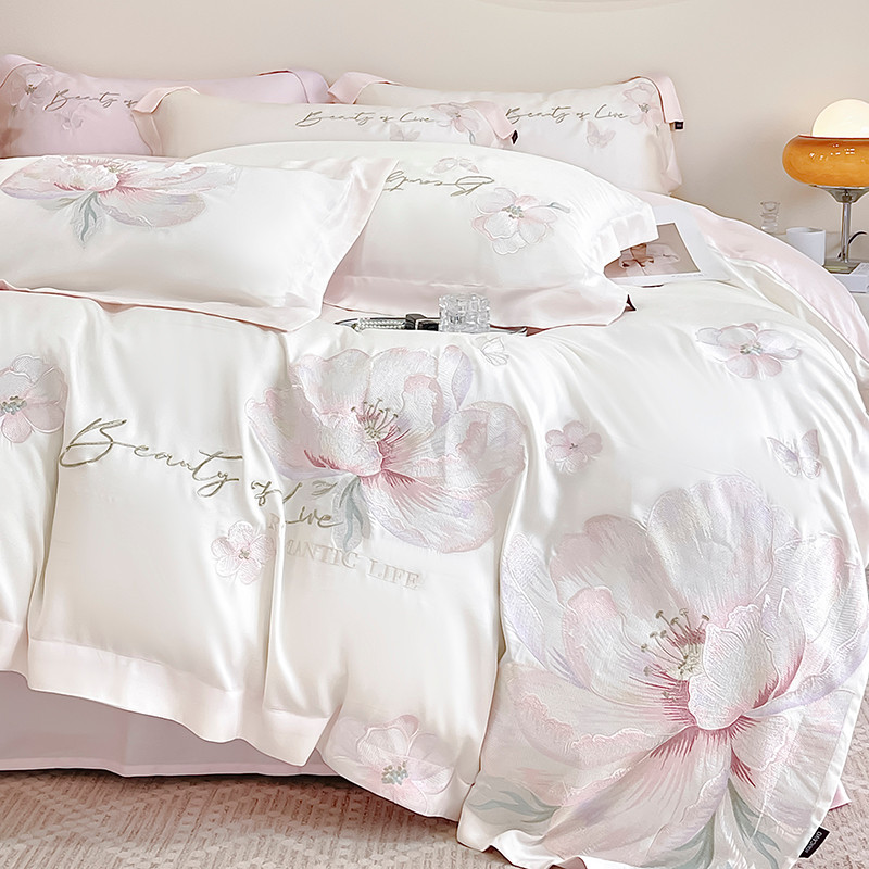100% Egyptian Cotton Flowers Embroidery Luxury Bedding Set White/ Det Cover Set Bed Sheet/Fitted