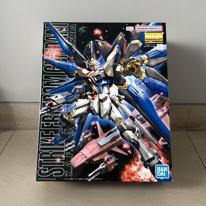 Bandai MG Strike Freedom Gundam ZGMF-X20A