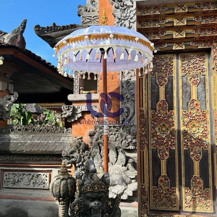 Payung Bali Hias Dekorasi / Tedung Agung Rob - Rob Kain Saten