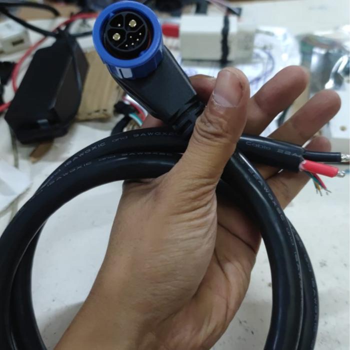 Kabel baterai soket M23 panjang 1 meter gesits, fox R