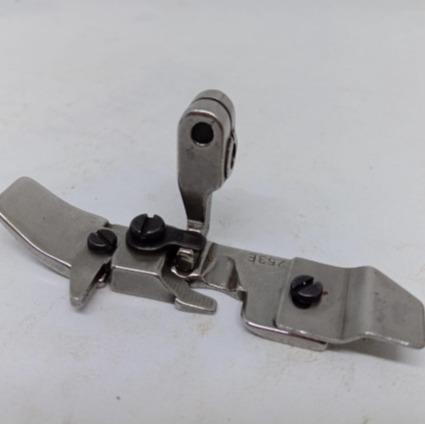 Sepatu mesin jahit obras benang 3/4/5/nechi Siruba/Typical/Yamata