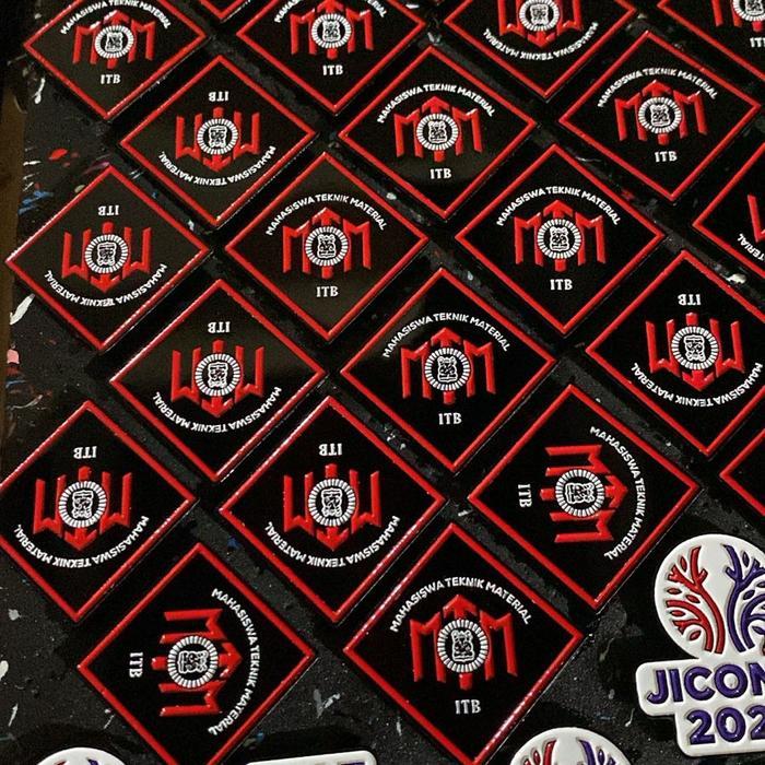 enamel pin custom black#enamel pin softblack#pin enamel custom