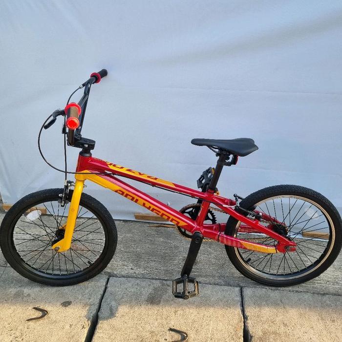 (Stock kosong)Sepeda bmx Polygon Razor pro