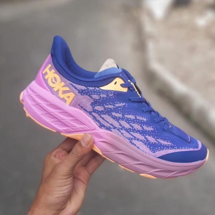 Sepatu Hiking Trail Running Wanita Hoka Speedgoat 5 Vibram Purple Navy Gratis Ongkir