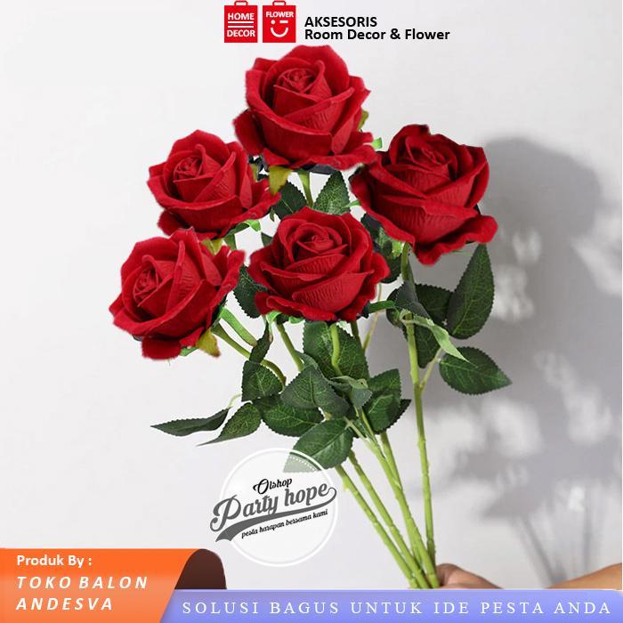 "New" bunga mawar merah / bunga plastik tanaman hias artificial mawar merah