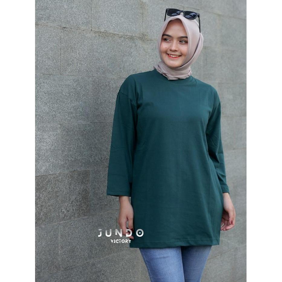 Terlaris Kaos Basic Hijau Botol Kaos Oversize Lengan 7/8 Kaos Muslimah Kaos Polos Kaos Viral Kaos