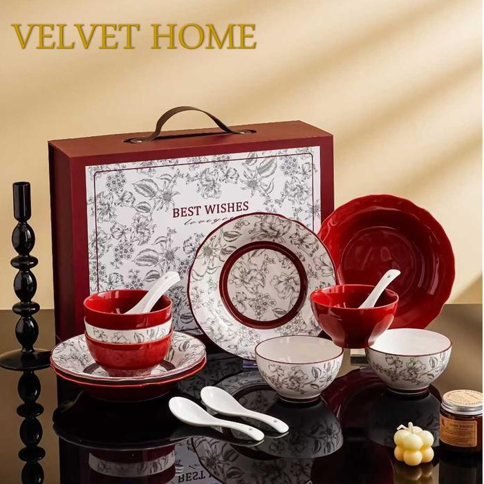 Hampers Dining Set Piring mangkok bowl plate dinner maroon merah putih scarlet hamper parcel natal