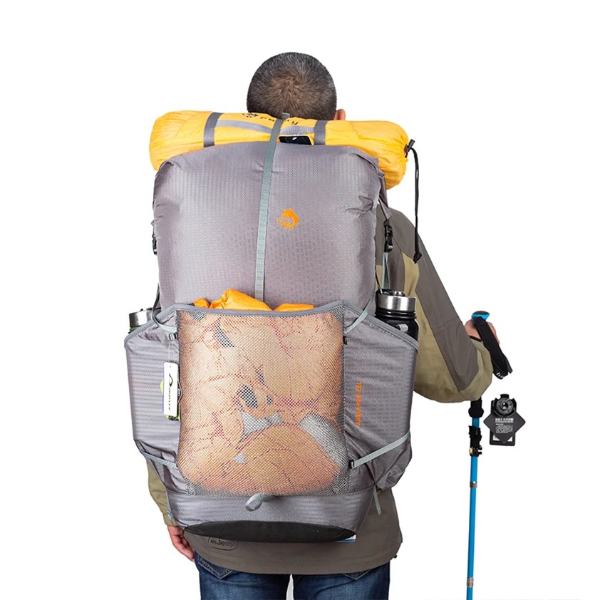 JUNGLE KING CY1040 Water-resistant Hiking Backpack Lightweight Camping Pack Travel Mountaineering