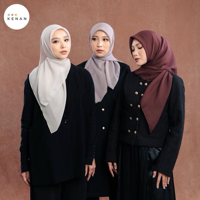 Kenan - Hijab Segi Empat Premium Bella Square(Ultrafine) / Kerudung Muslim Square Lembut Full Nyaman
