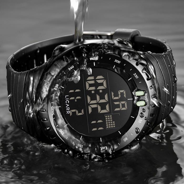 Licarr Jam Tangan Pria Fashion Digital Santai Dengan Tali Silikon Sporty Anti Air Jam Tangan