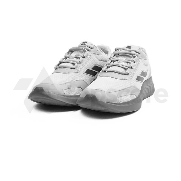 MILLS KAISER Sepatu Running Outdoor Bola dengan Kendali Penuh Performa Juara Upper Synthetic Leather