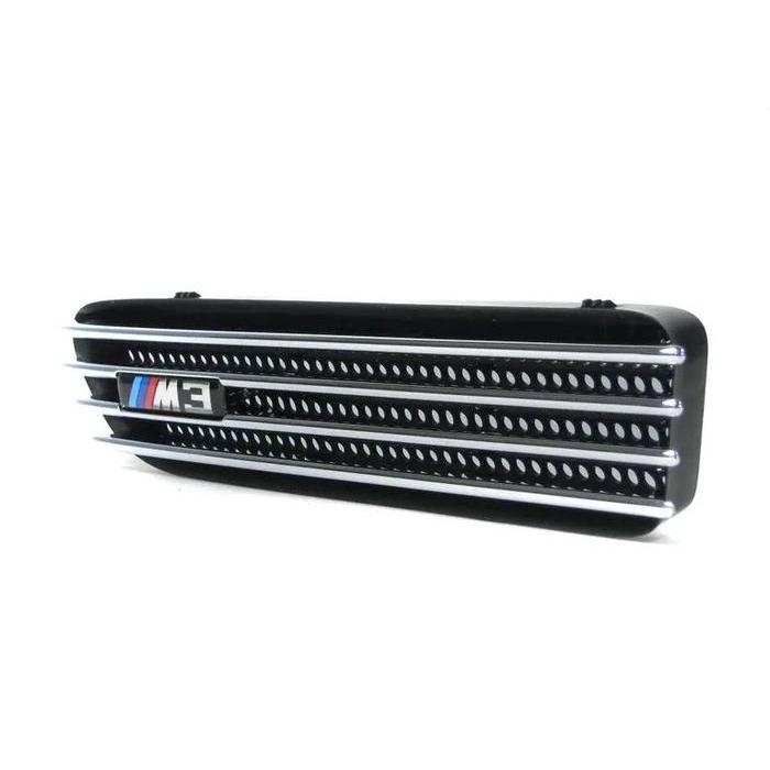 Original BMW E46 M3 Side Fender Grill KIRI 51132694607