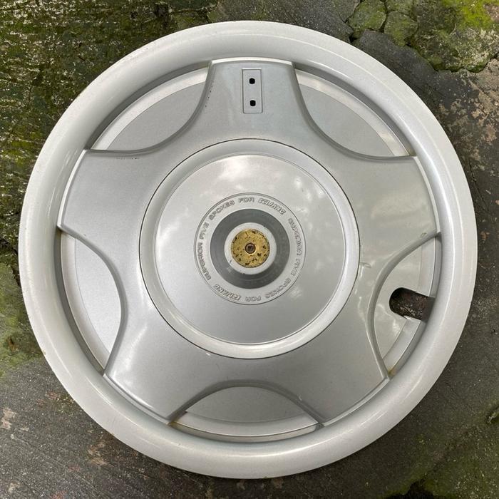 Ornament Sub-Assy Wheel Hub Center Dop Cover Tutup Velg Velk Pelek R-13 R13 Superior Five Spokes Toy