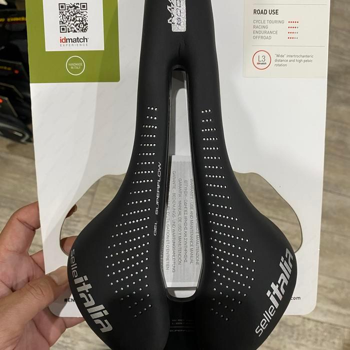 Sadel Sepeda Roadbike Selle Italia Max Flite Boost Superflow