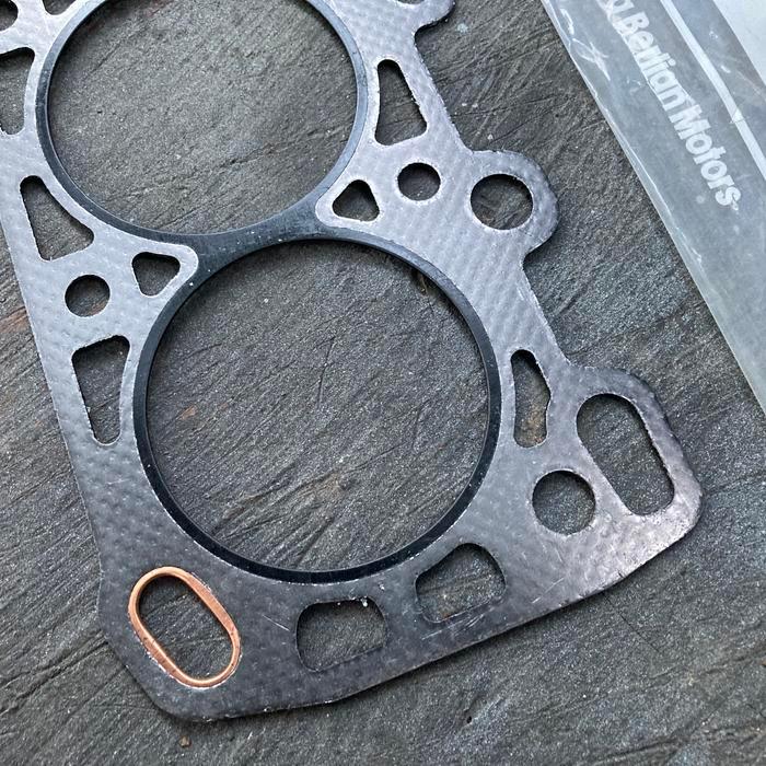 Gasket Paking Packing Cylinder Head Mitsubishi L300 Deluxe Bensin 4G32 1984-1989 Md-010313 Md010313