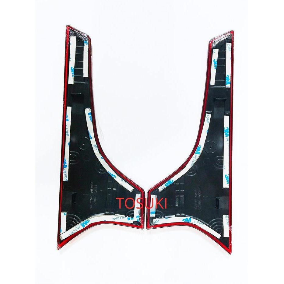 REFLEKTOR LAMPU BAGASI ERTIGA 2015 KEATAS MATA KUCING