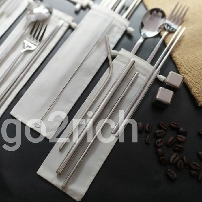Terlaris Sendok Set Sendok Korea Set Garpu Sumpit Sedotan Stainless Set Pouch