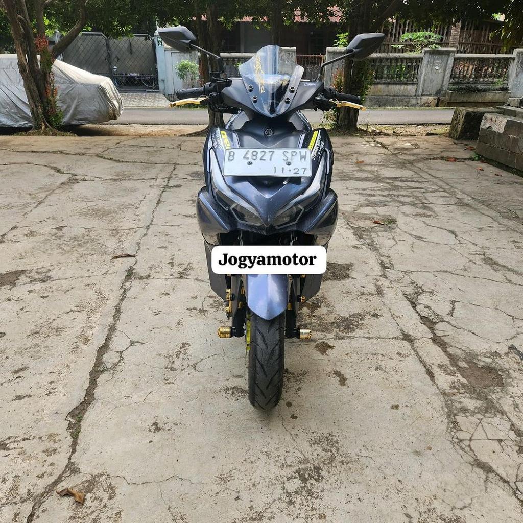Yamaha New Aerox Tahun 2022 motor bekas berkualitas Jogyamotor black1