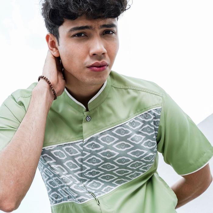 Baju Koko Busana Muslim Pria Al Achwan Hijau Sage Batik