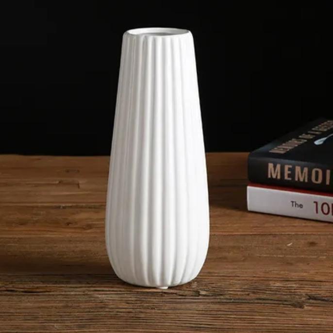 Vas Bunga Oval Keramik Import Premium- White-T25Cm