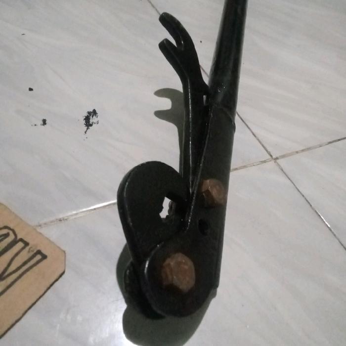 alat pelepas ring roda/pelek truk