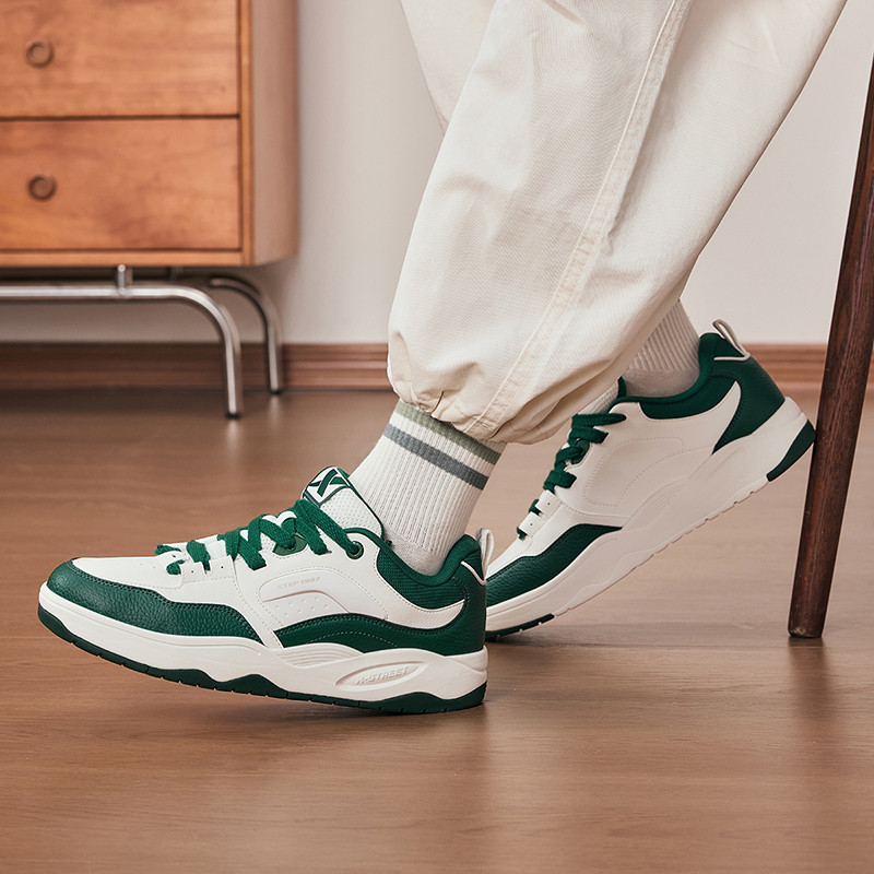 XTEP SKATEBOARDINGSHOES MALE 2025 SPRING STREET STYLE RETRO SPORTS SHOES LEISURE OUTDOOR CASUAL