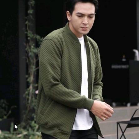 Best Seller Jaket Comfy Pria / Jaket Comfy Bomber Original Premium Army Baju Brown Diamond Maroon