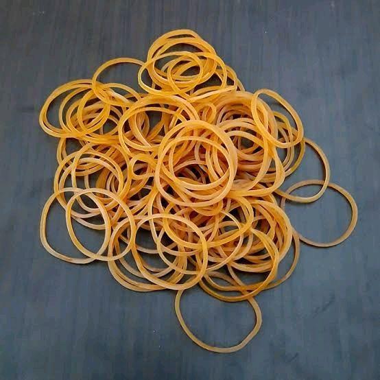 karet gelang untuk lompat tali