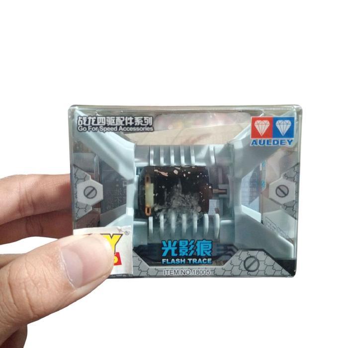 AULDEY 4WD 18005 DINAMO FLASH TRACE / DINAMO AULDEY GO FOR SPEED