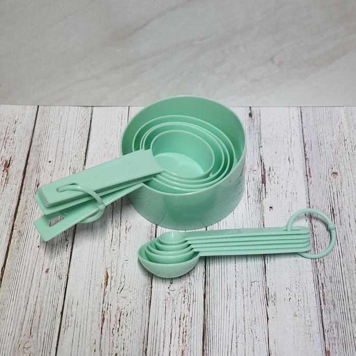 plastic measuring cup and spoon set 10pcs / sendok takar