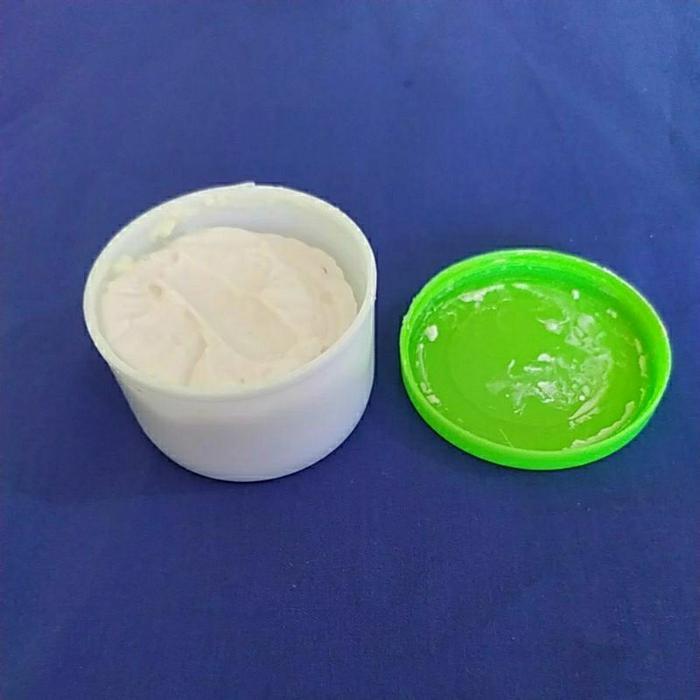 Coumpond Putih Kcl Kilap Cat Mobil Motor/Penghilang Baret Gores/Kumpon Co