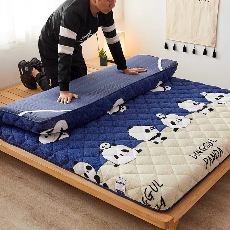 Lamb Wool Mattress Tatami Mattress Bed Portable Futon Flannel Cotton Filling Mattress Student