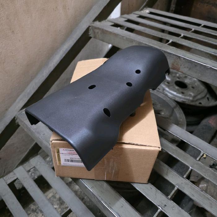 Cover Stir Bawah L300 Diesel Mb701580