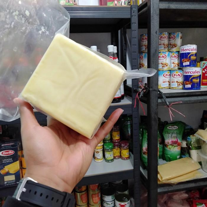 Keju Mozarella Eurial 1 Kg/Eurial Mozarella Cheese Promo