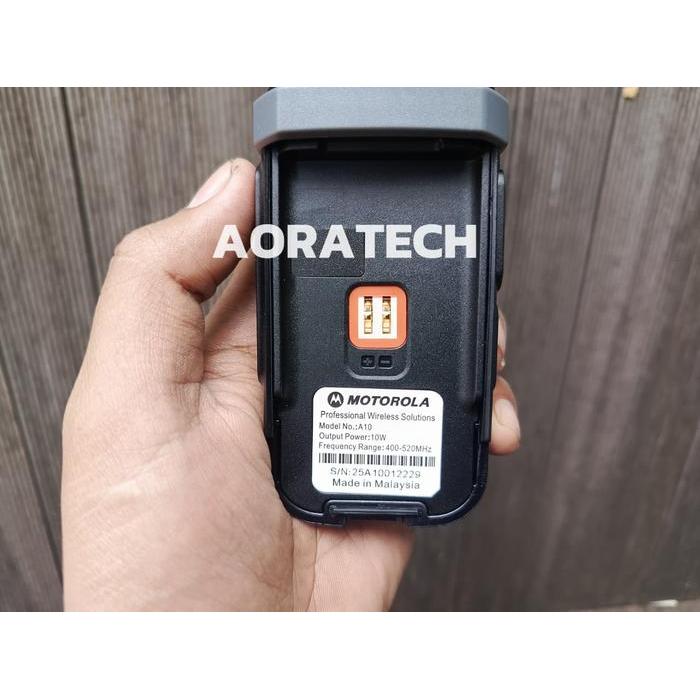 HT MOTOROLA A10 ISI 2 PCS WALKIE TALKIE TWO WAY RADIO 10W UHF 400-520MHZ 9800MAH TYPE-C 199CH
